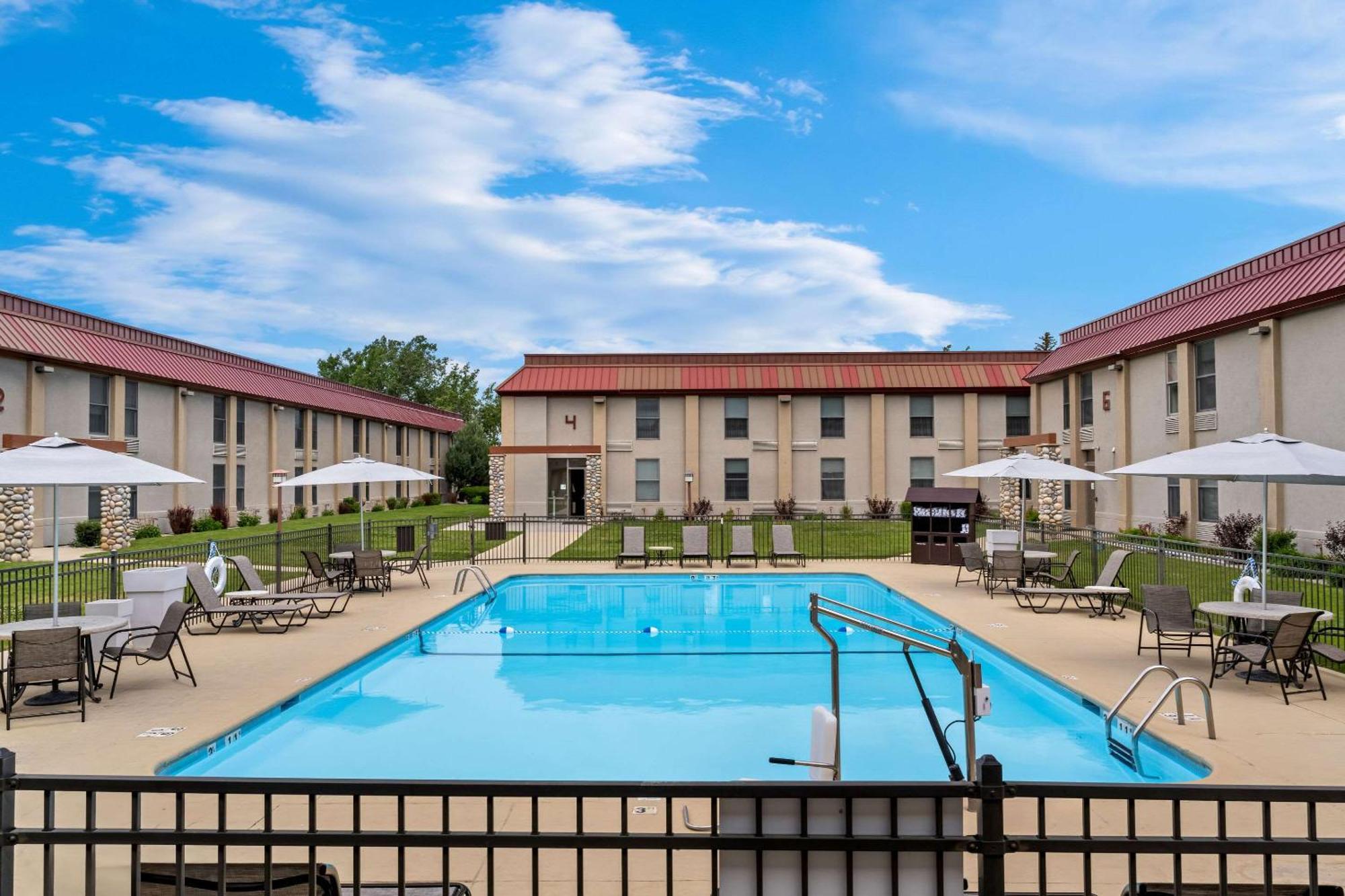 Comfort Inn At Buffalo Bill Village Resort Cody Exterior photo