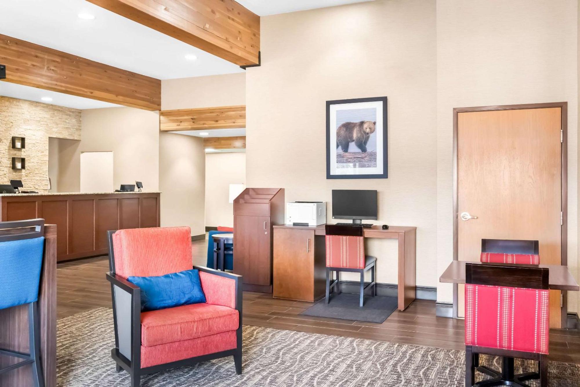 Comfort Inn At Buffalo Bill Village Resort Cody Exterior photo