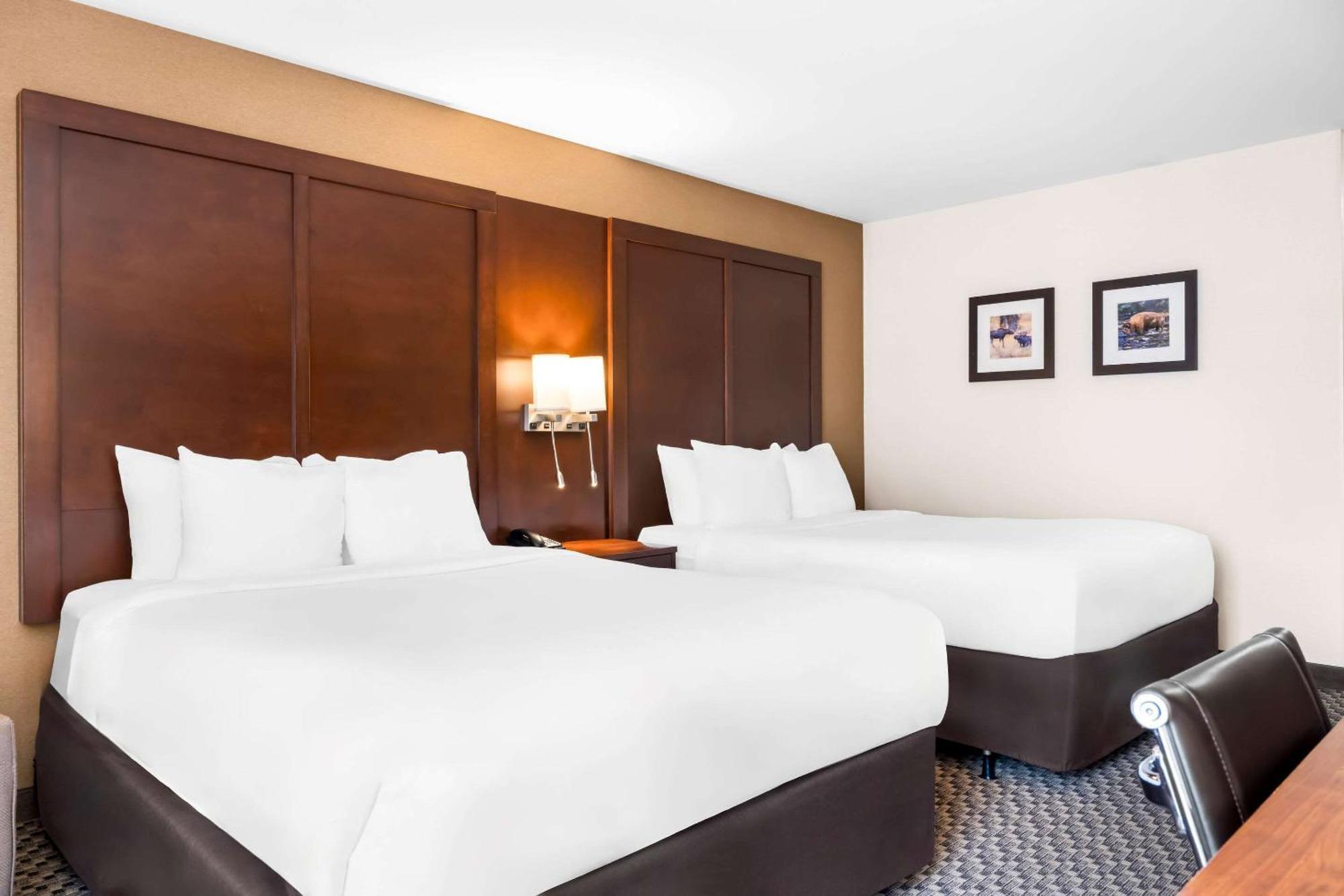 Comfort Inn At Buffalo Bill Village Resort Cody Exterior photo